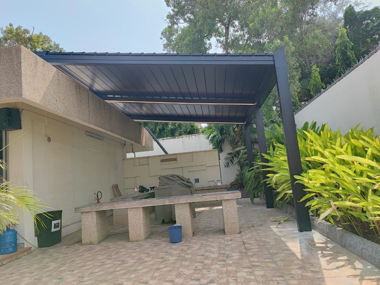 Rolling Roof Antalya: Dış Mekânlar İçin Akıllı ve Şık Çatı Sistemleri